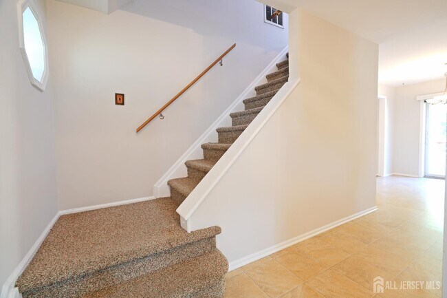 Building Photo - 19 Wetherhill Way
