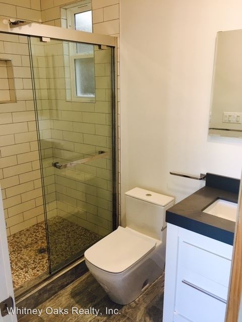 Building Photo - 851 46th Ave