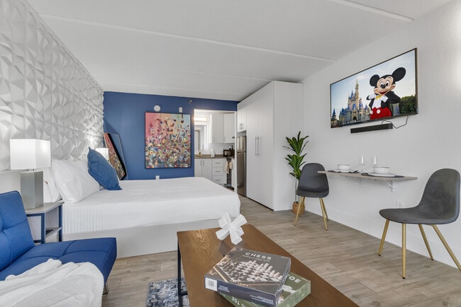 Building Photo - The Irlo