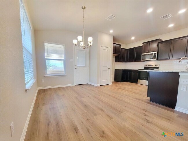 Building Photo - 6314 Matagorda Rd