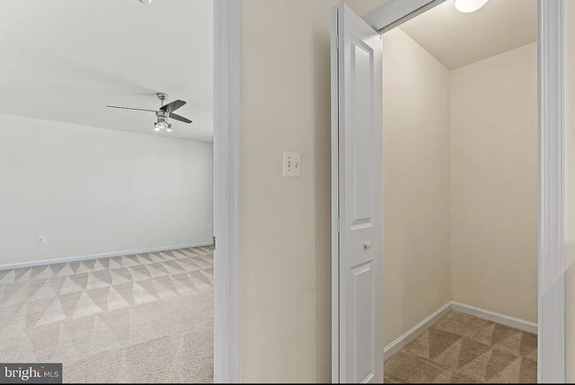 Building Photo - 60 Ceritos Trl