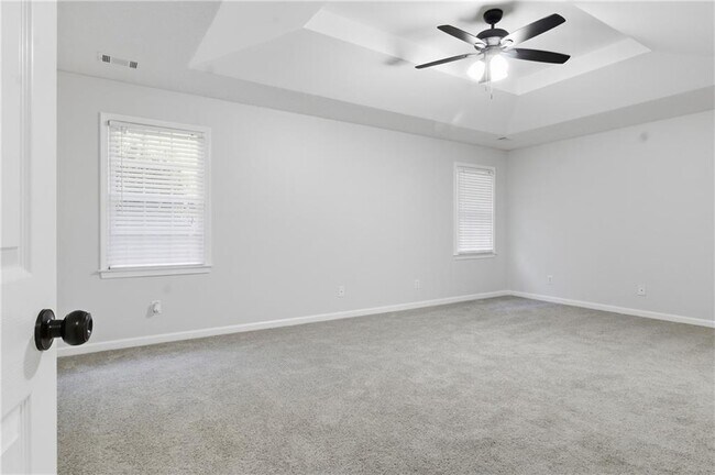 Building Photo - 2110 Meadow View Ct