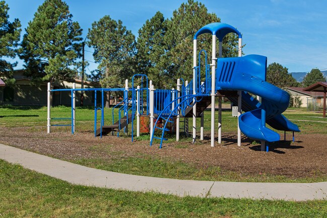 Building Photo - Vista Ridge