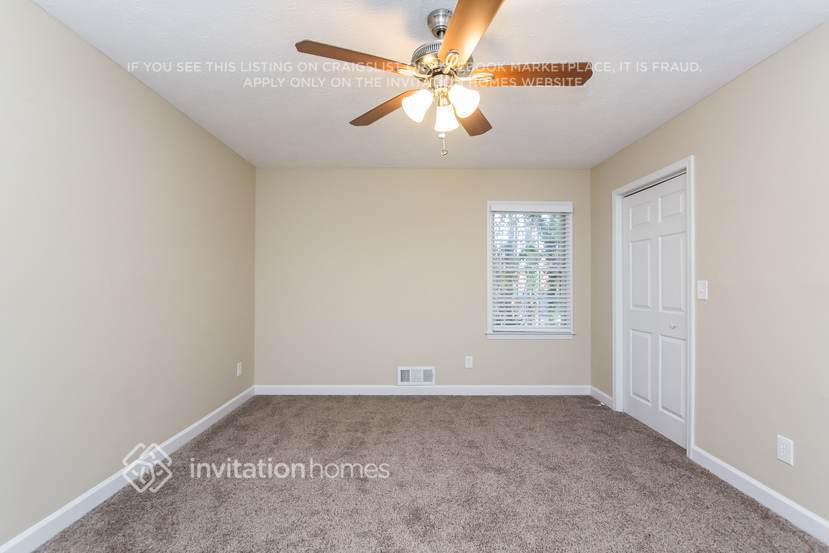 Building Photo - 297 Old Hickory Way