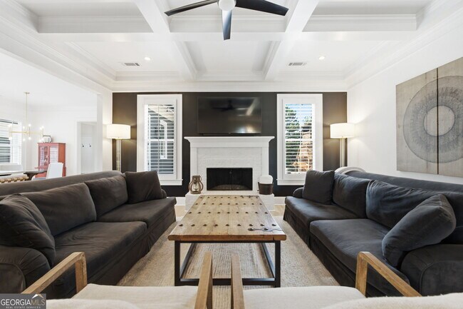Building Photo - 5451 Autumn Flame Dr NE