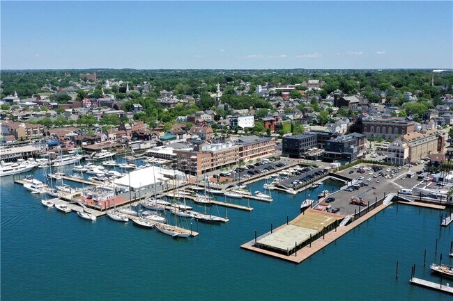 Building Photo - 1 Commercial Wharf