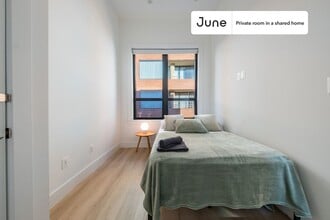 Building Photo - Room in Shared 4 bed/2 bath home