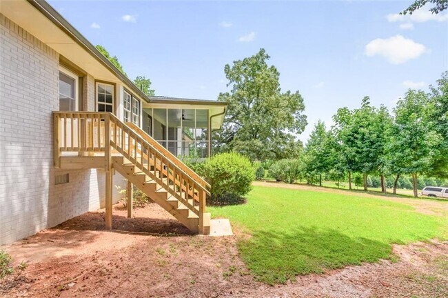 Building Photo - 3606 Suwanee Creek Ct