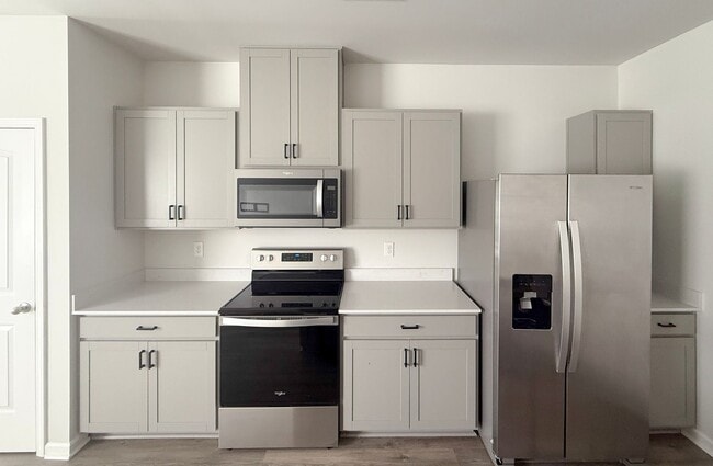 Building Photo - Newly Built 3 Bedroom Home - Baxter