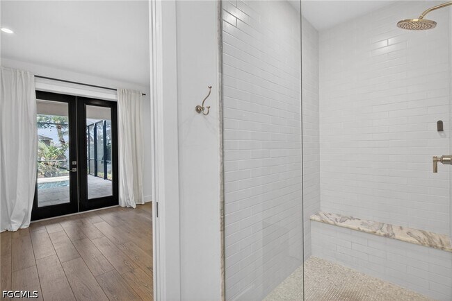 Building Photo - 1218 SW 9th Ct