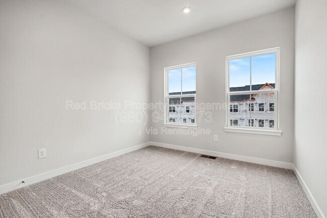Building Photo - 1063 Bracken Hill Road Indian Trl