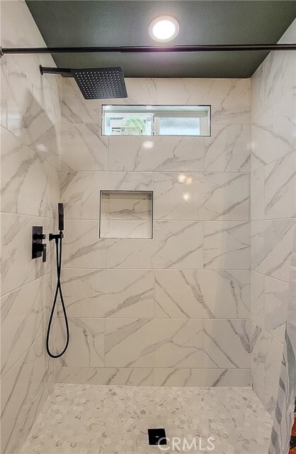 Building Photo - 61471 El Cajon Dr