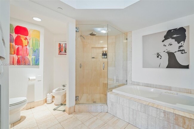 Building Photo - 21205 Yacht Club Dr