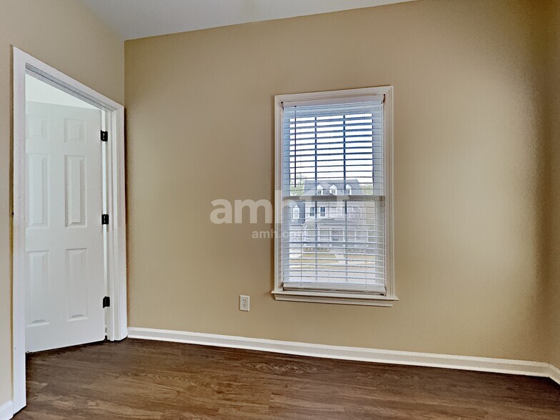 Building Photo - 7258 Grand Reunion Dr