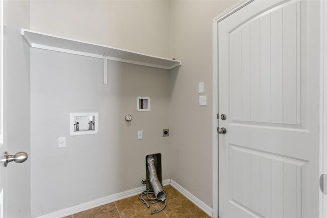 Building Photo - 15108 Walcott Dr