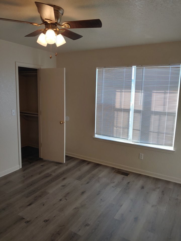 Building Photo - 3208 Hereford Ln