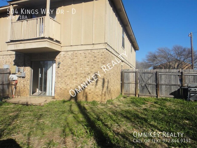 Building Photo - 504 Kings Way Dr
