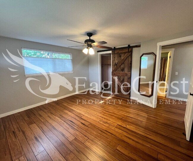 Building Photo - Two Bedroom, One Bathroom House with Fence...
