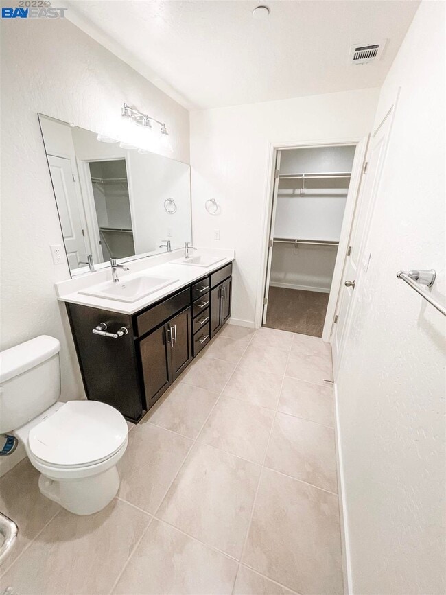 Building Photo - 2280 Craig Ct