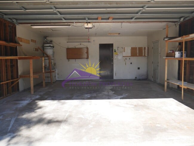 Building Photo - Beautiful 3 Bed 2 Bath 1,543 Sq. Ft. home ...