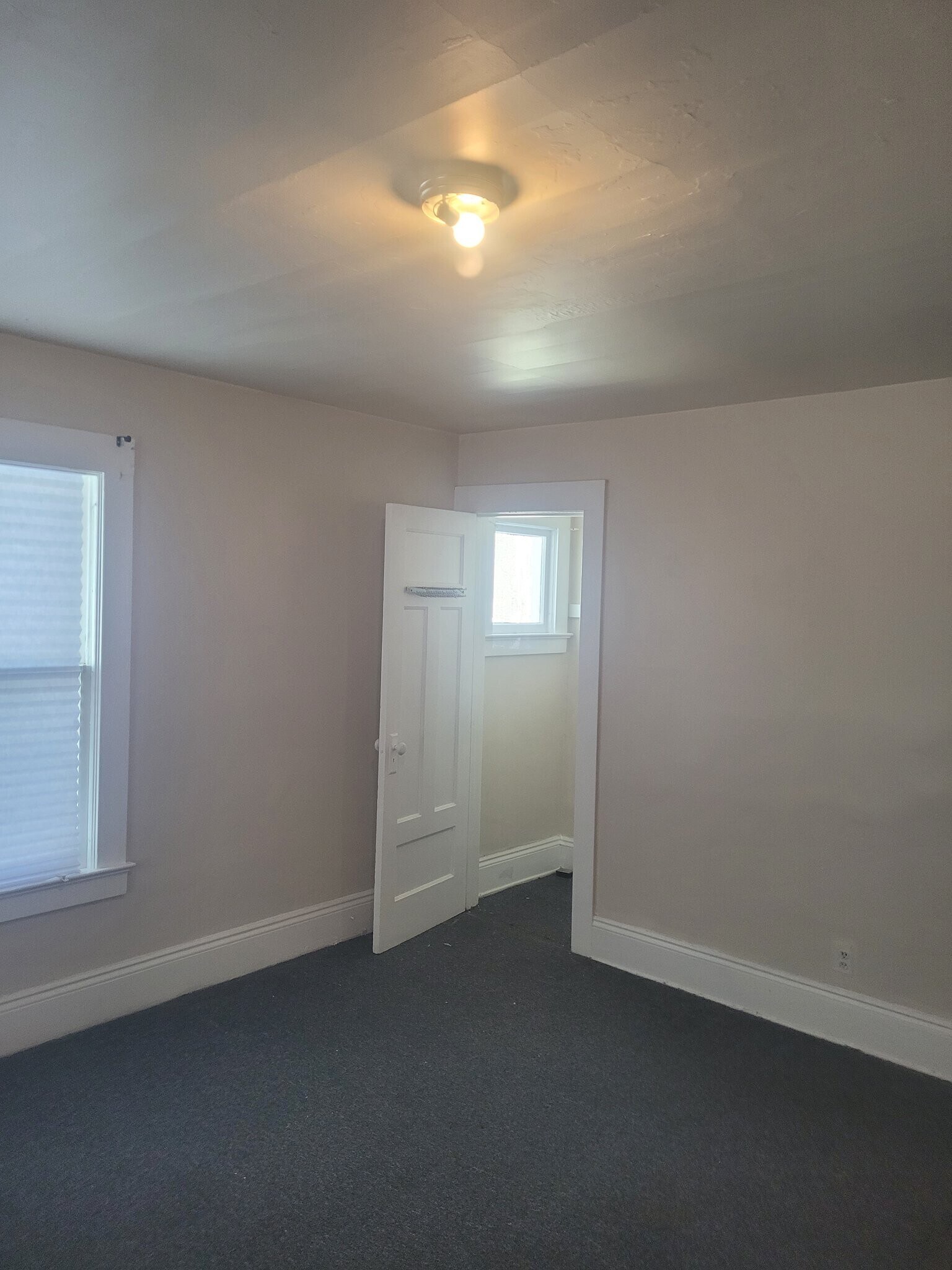 Building Photo - 175 Rosewood Terrace