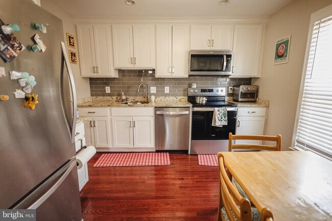 Building Photo - 7857 Parthian Ct