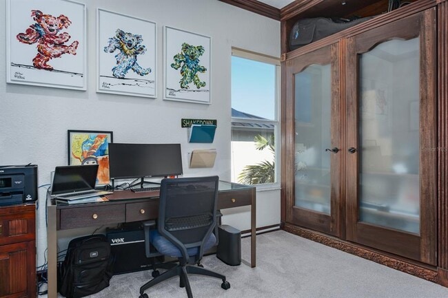 Building Photo - 5949 Seabird Dr S