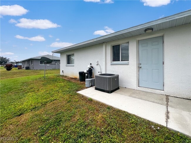 Building Photo - 123 Gordon Ave S