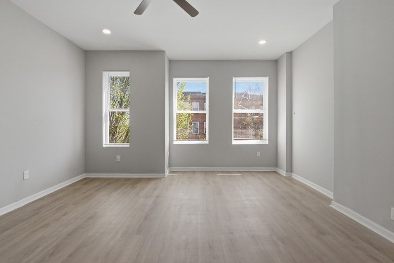 Building Photo - 2322 Callow Ave