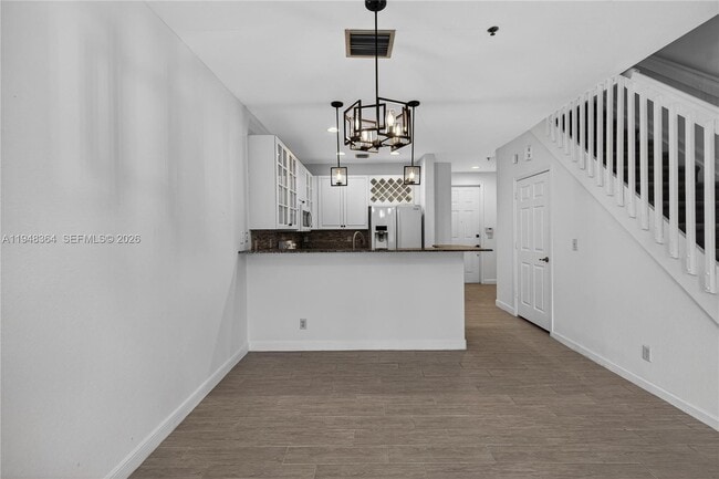 Building Photo - 4645 SW 75th Way