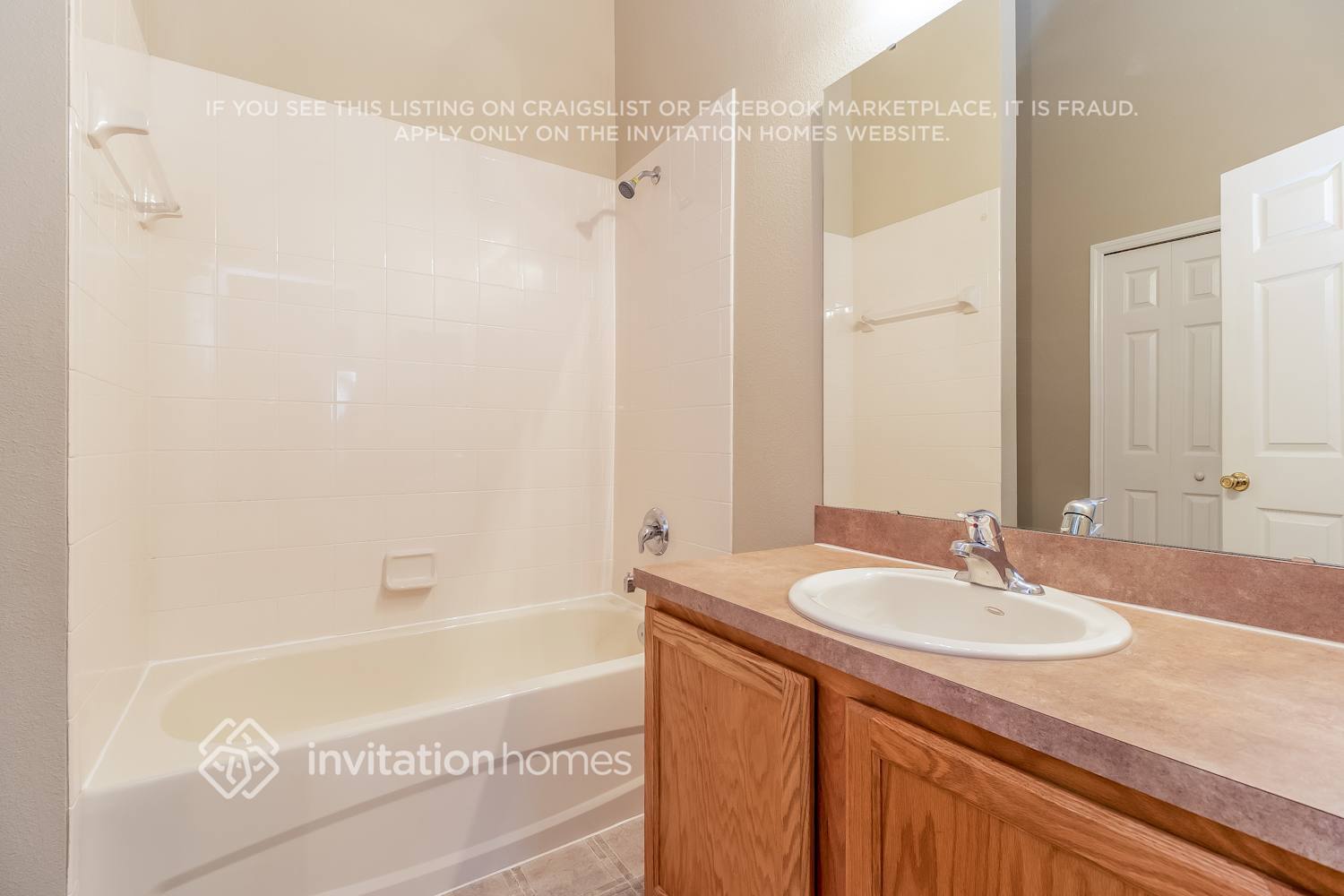 Building Photo - 2152 Rose Blvd