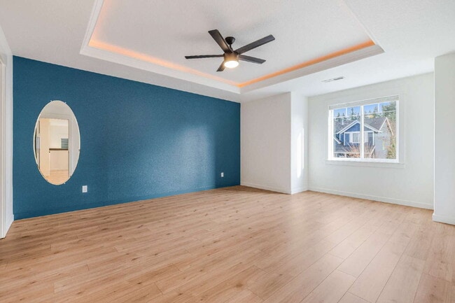 Building Photo - Beautifully Designed Home With Exceptional Space & Modern Comfort