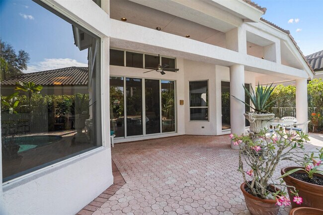 Building Photo - 1012 SW 156th Ave