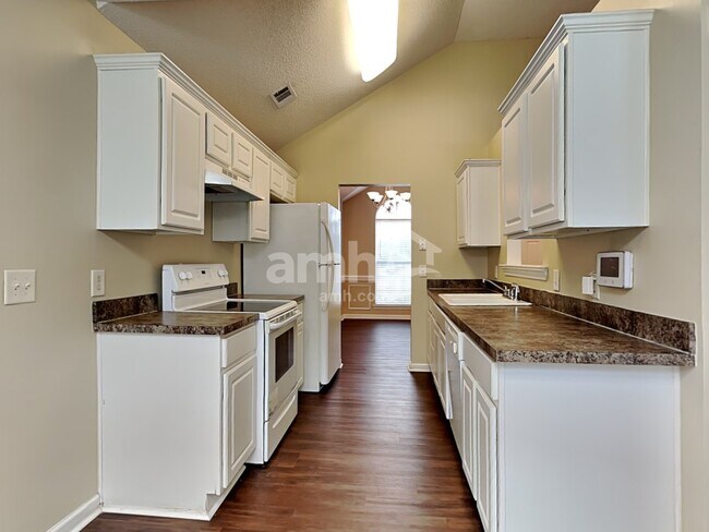 Building Photo - 5 Milsey Bay Circle