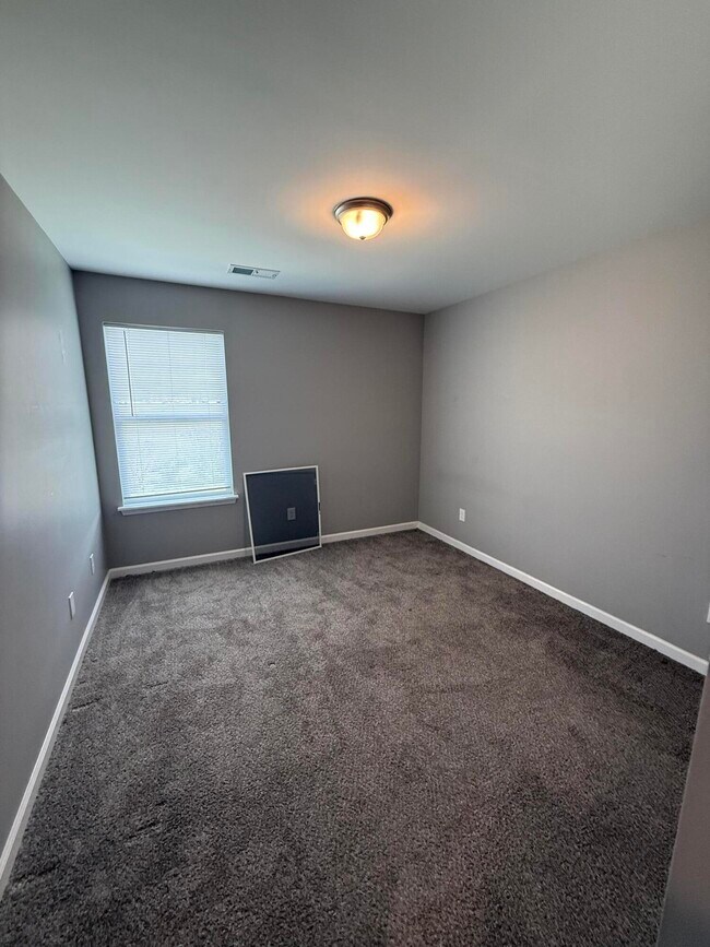 Building Photo - 2716 Hailey Rose Way