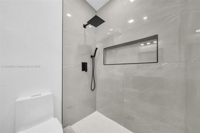 Building Photo - 20747 NW 41st Ave