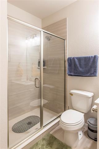 Building Photo - 1700 Hydrangea Ln