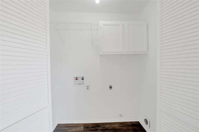 Building Photo - 4314 Hawk Meadow Dr