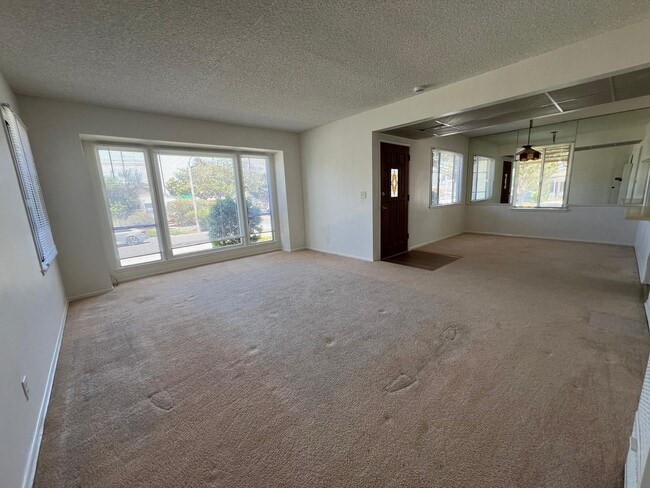 Building Photo - Nice Single Family Home in South Torrance