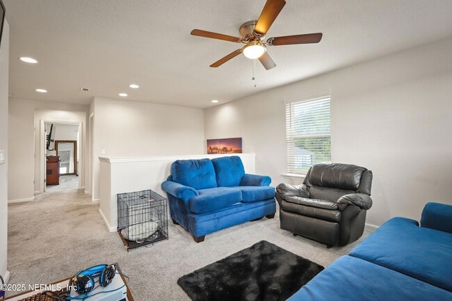 Building Photo - 12644 Lake Taylor Ln