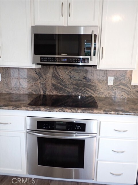 Building Photo - 6791 Killarney Ave