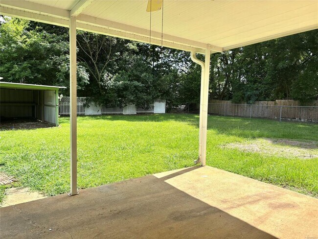 Building Photo - 1024 Gaddis Ave