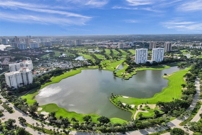 Building Photo - 20281 E Country Club Dr