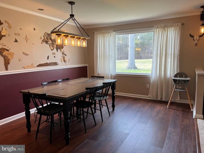 Building Photo - 46 Buck Dr