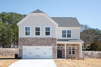 Building Photo - 3378 Skyland Dr