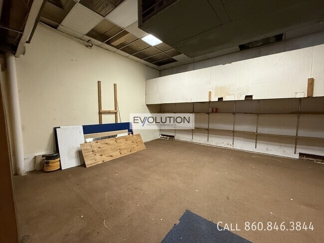 Building Photo - 642-648 Park St-642