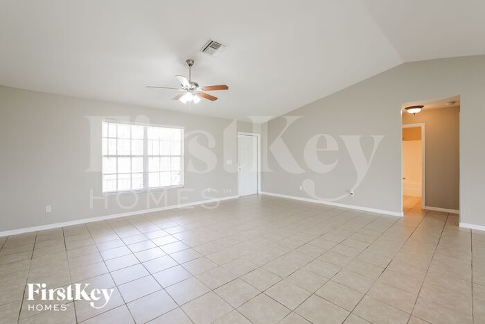 Building Photo - 218 Blackstone Dr