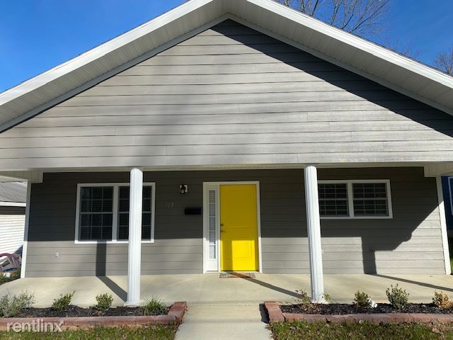 Primary Photo - 2 br, 1 bath House - 113 W Cherry St