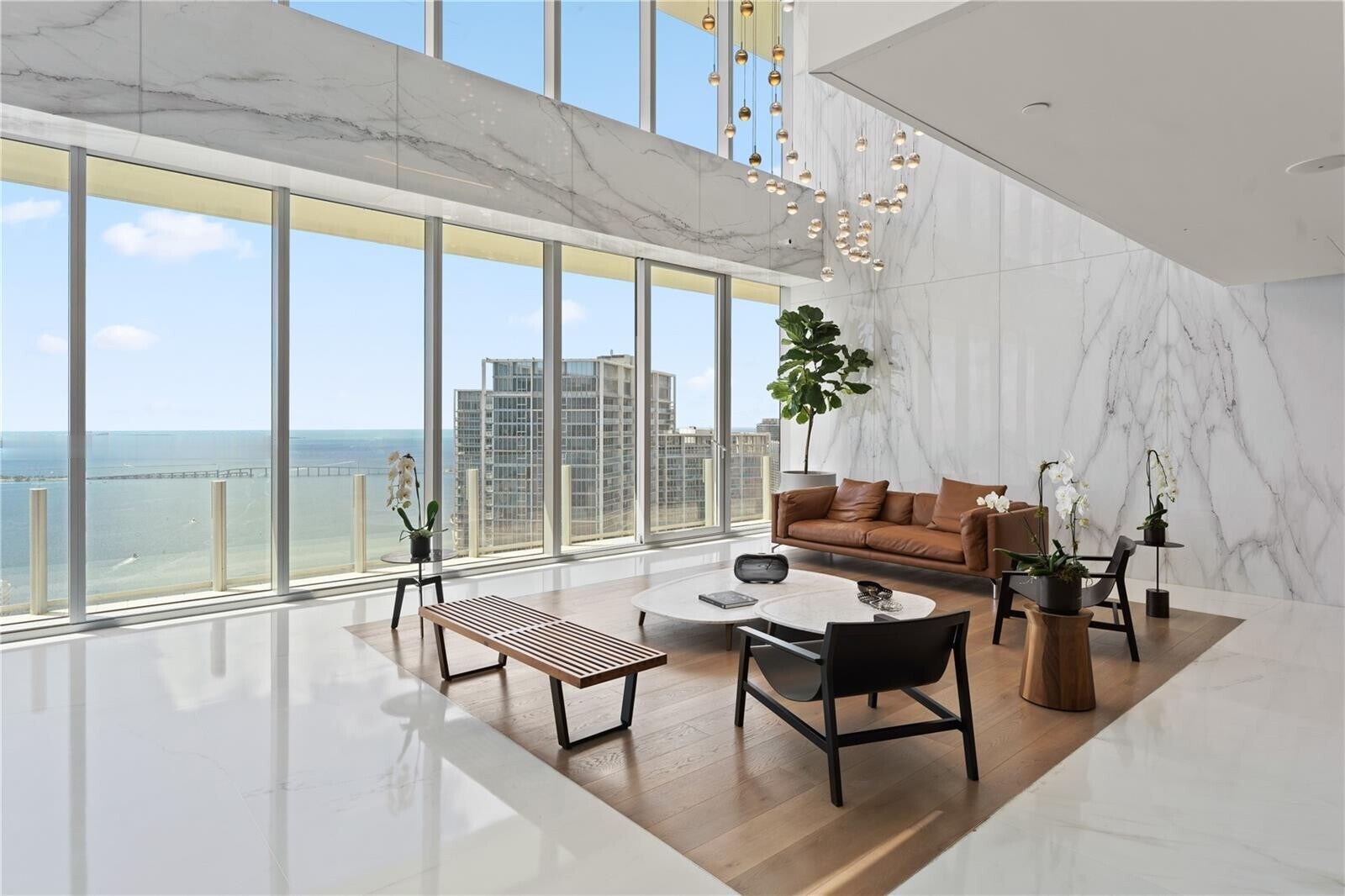 Building Photo - 300 Biscayne Boulevard Way