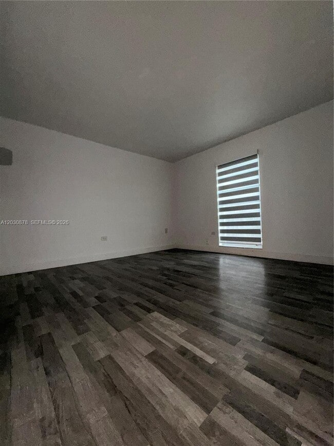 Building Photo - 7250 SW 94th Pl